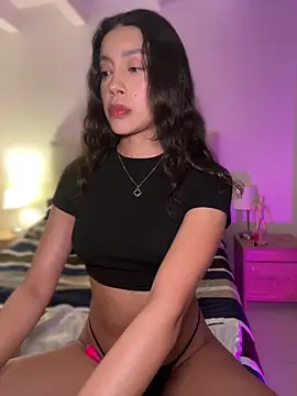 SelenaStone – Live XXX-chat