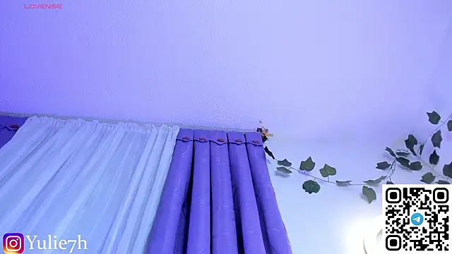 _Jessy_Moon_ – Live XXX-chat