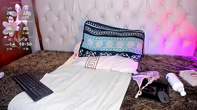 Show modela Aidan_twink na web-kameri