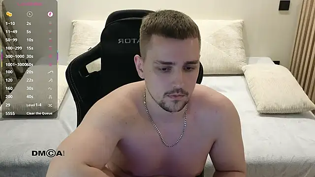 Larstar01 라이브 XXX 채팅