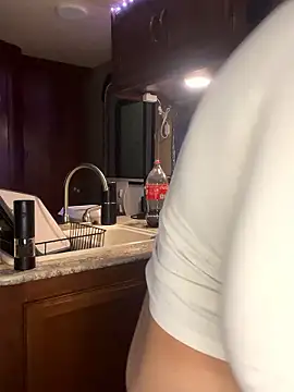 chellerayy's Webcam Show