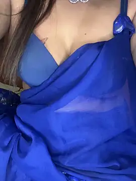 CUTI-NAINA Adlı Modelin Web Kamerası Şovu