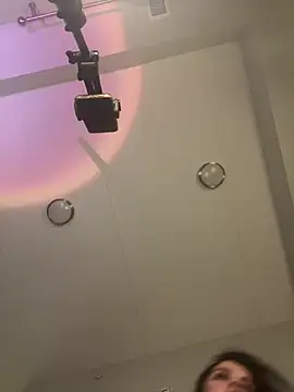 Chat XXX Live holyeroticss