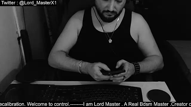 Chat XXX en directo de Lord_MasterX