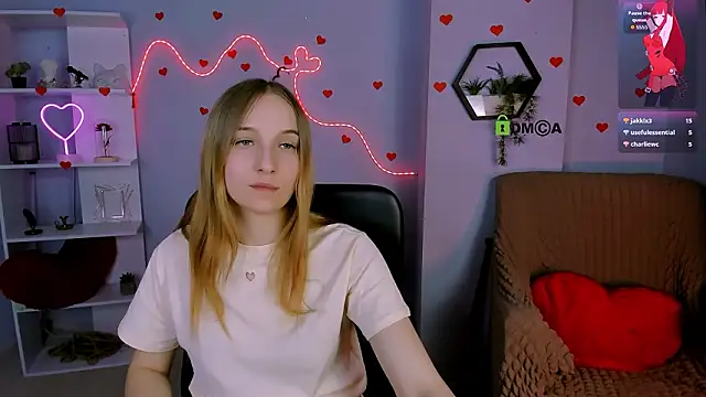 rebecca_smileのライブXXXチャット