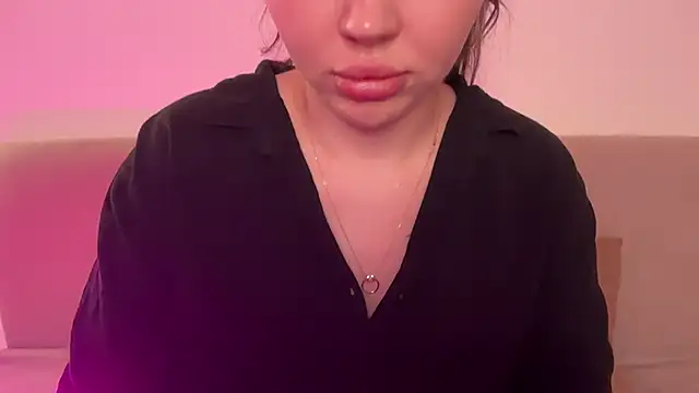 AlmaryKim live XXX chat