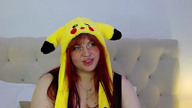 XXX chat uživo modela BelladonnaFox