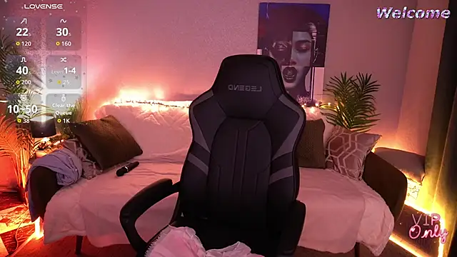 دردشة EllaGoldenn الجنسية المباشرة