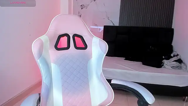 chloesagee's Live XXX Chat