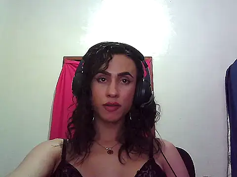 TheAnngell Adlı Modelin Canlı XXX Sohbeti