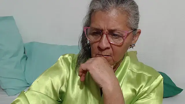 candy_mature_ Chat XXX in diretta