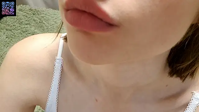 ExitedTroth's Live XXX Chat