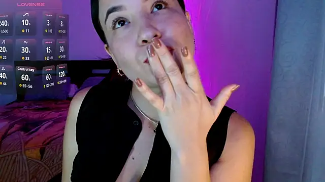 Онлайн чат XXX JenyRose