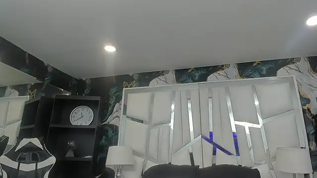 Chat +18 de rave_connor ao vivo