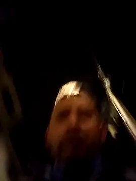 Hachi28: онлайн-секс-чат