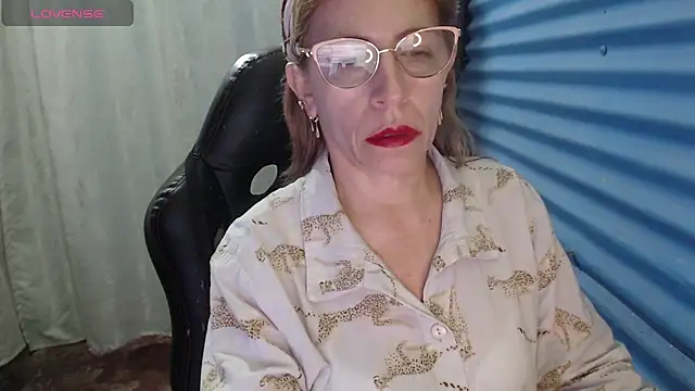 Chayla_Ruiz Chat XXX in diretta