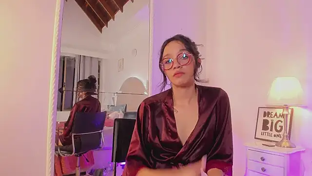 Show de barbara_twerk na webcam