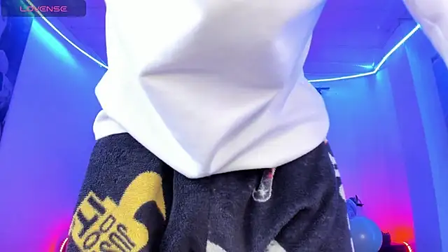 Chat +18 de Ethan_Boyy ao vivo