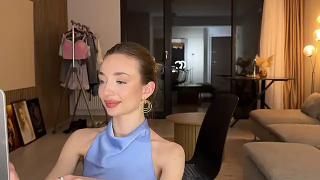 Živý XXX chat Jolienne