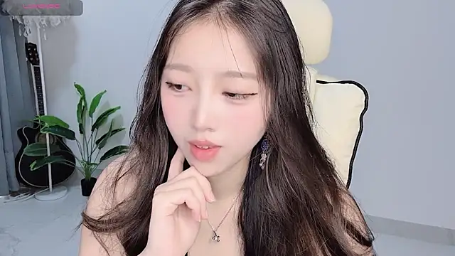 Yukiy8877 Show Webcam