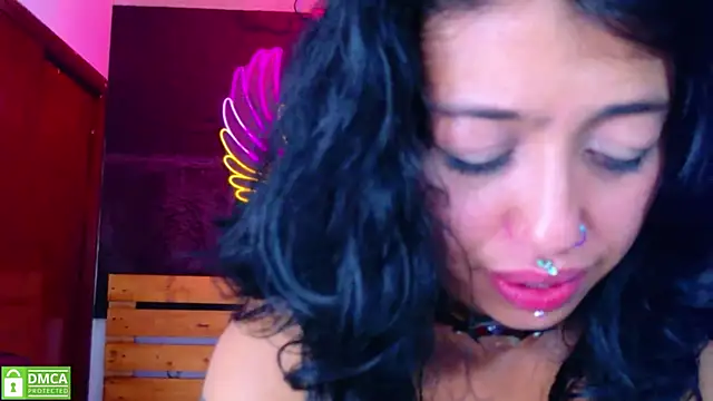 REDHOTTER_'s Live XXX Chat