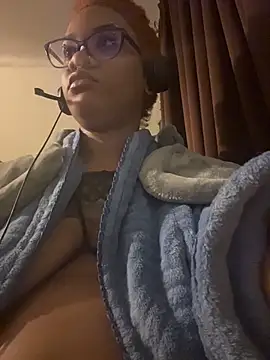 nickytheehawtie: απευθείας συνομιλία ΧΧΧ