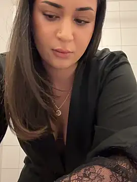 Yasmine-blue Webcamshow