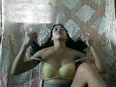 PinaySkinnyGirl's Live XXX Chat