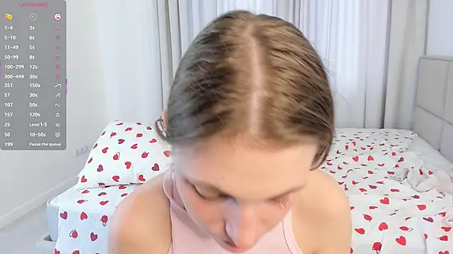 Chat +18 de ErinnPieloch ao vivo