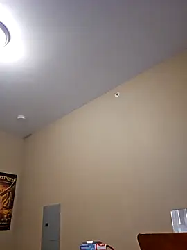 AmethystFoxx Show in webcam