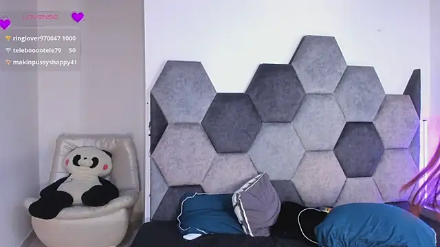 DulceJones Live XXX-chat