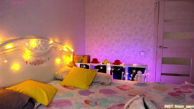 LillyMoure_ – Naživo XXX chat