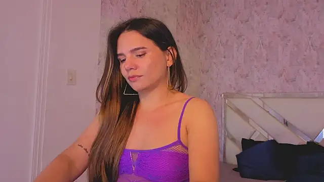 april_summer_'s Live XXX Chat