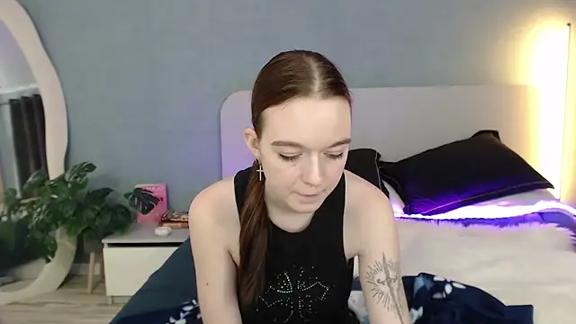 SunyLily's Live XXX Chat