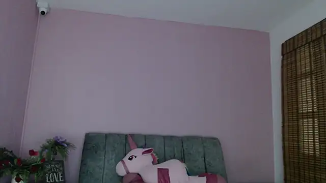 Samantha__Benetn Live XXX chat