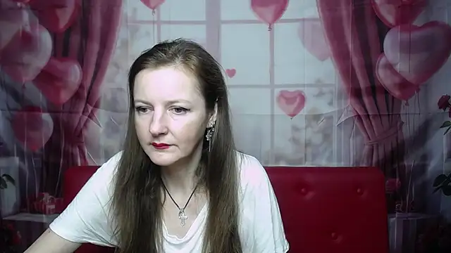 Chat +18 de MeganPirs ao vivo