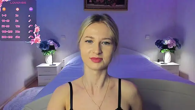 Julie_Blaze live XXX chat