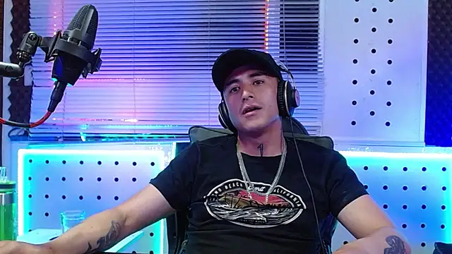 Chatroom XXX en direct de Godofcumxxx