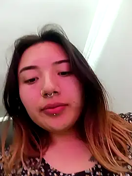 anaroman01 Show in webcam