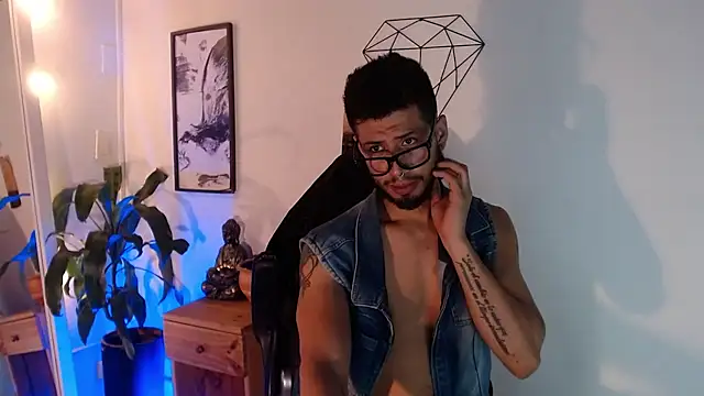 Colby_brown03 webkamerás műsora