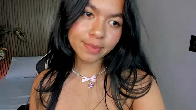 adarna13_'s Webcam Show