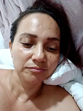 Amanda39 Adlı Modelin Canlı XXX Sohbeti