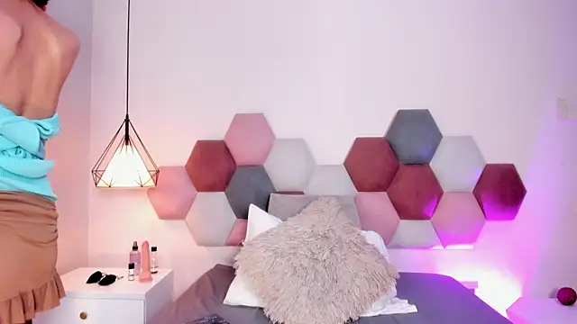 LyraVendrell লাইভ XXX চ্যাট