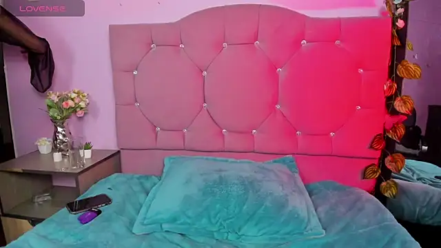 artemis_jones Chat XXX in diretta