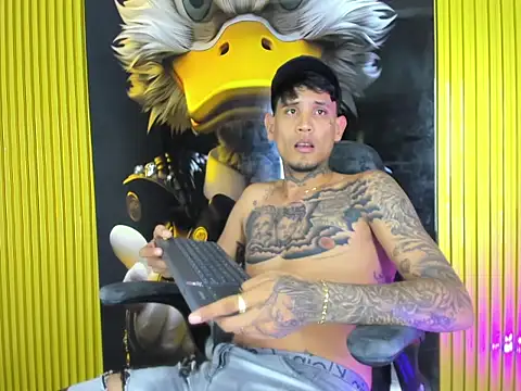 Winsord_Bigcock Webcam-Show