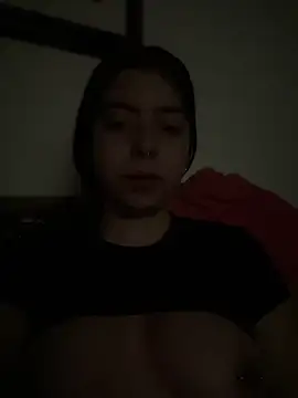 XXX chat uživo modela Cloew_Marz