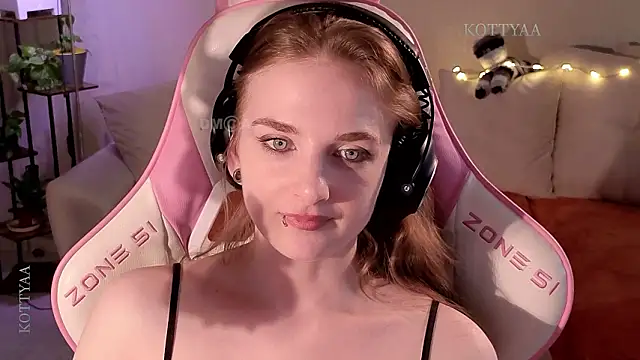 -Kottyaa- 现场XXX聊天