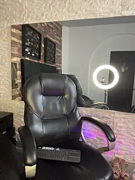 kendra_leroy 现场XXX聊天