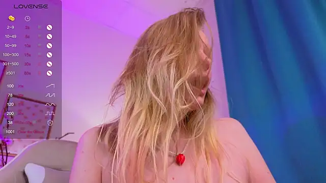 evangel1ne's Live XXX Chat