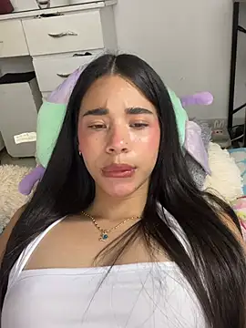 Chat XXX en directo de Milleradhara24